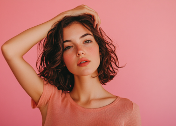 Top 3 integratori per capelli e unghie: la guida per donne