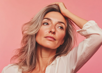Top 3 integratori per la caduta dei capelli nelle donne: guida all’acquisto