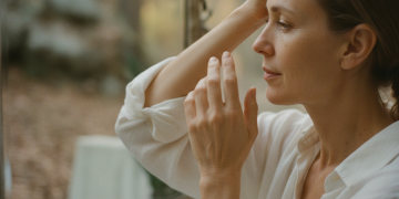 Diradamento dei capelli: cause e cosa fare
